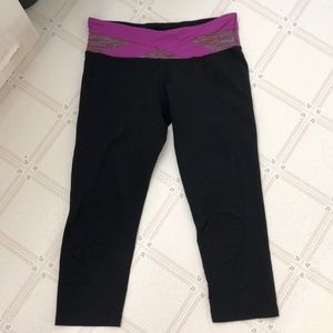 Lululemon crops yoga pants